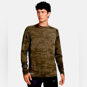 NWT Nike Running Division Therma Fit ADV Men’s Active Top Shirt FB8538 sz M